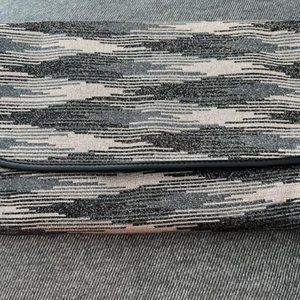 MISSONI CLUTCH SILVER/GREY BRAND NEW TAGS ATTACHED WITH DUST BAG